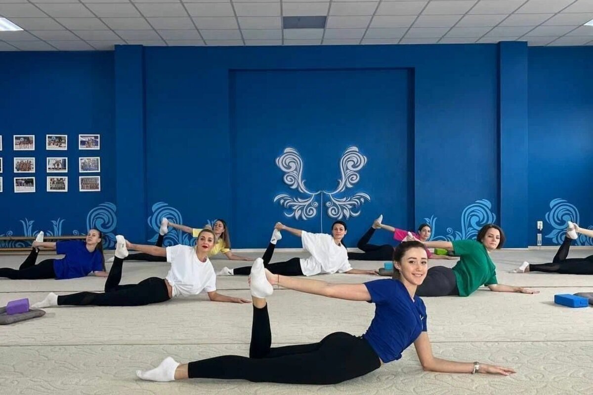 Просторный гимнастический зал